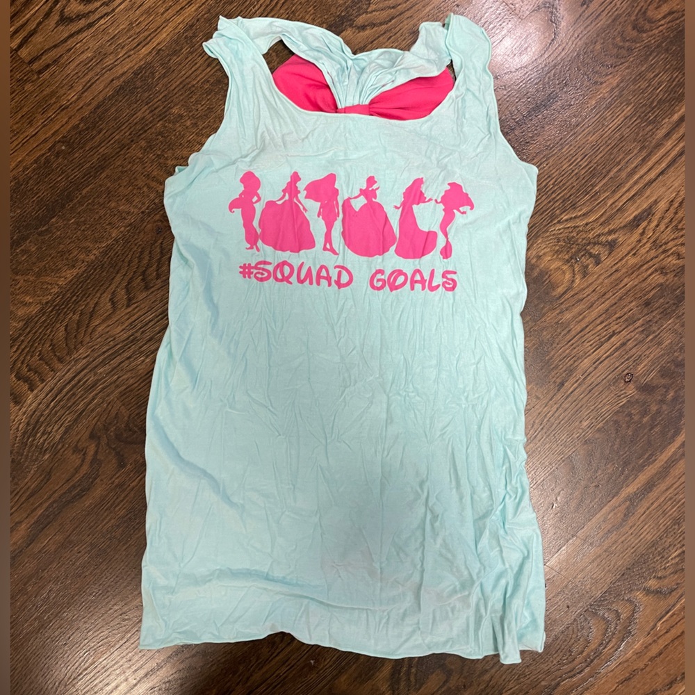 Disney Tank!! EUC size medium